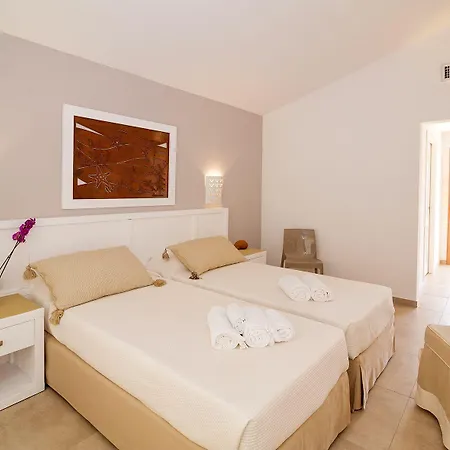 Hotel apartamentowy Stella Marina Budoni