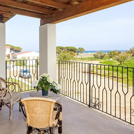 Stella Marina Aparthotel 3*