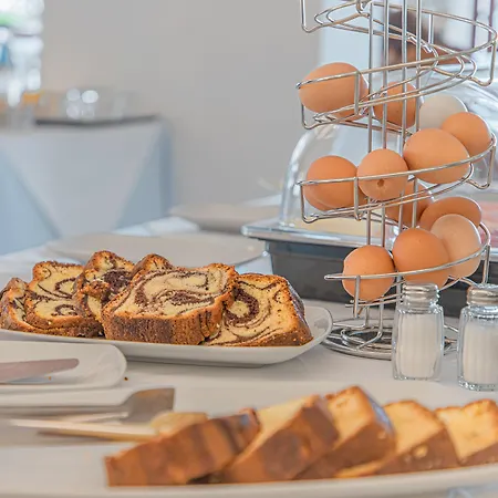 아파트호텔 Stella Marina 부도니