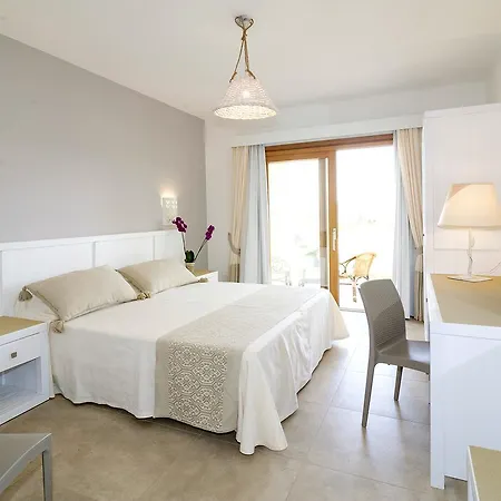 Stella Marina Aparthotel *