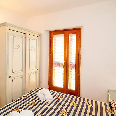 Stella Marina 부도니