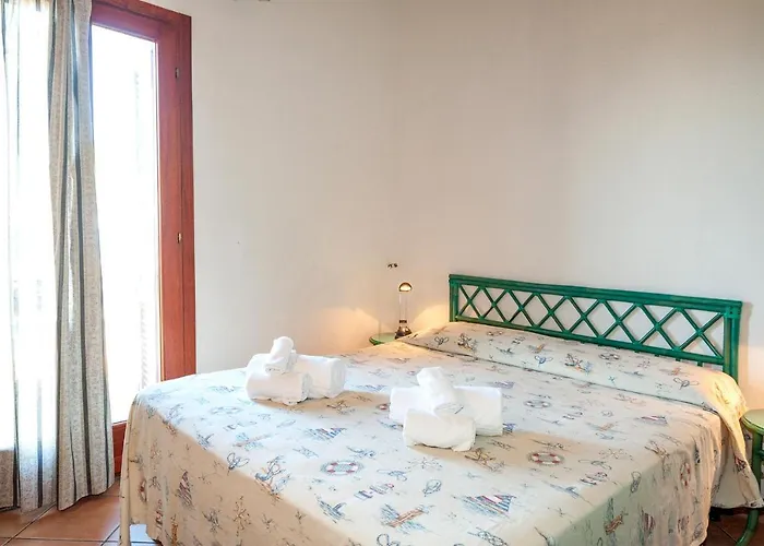 Stella Marina Aparthotel 3*