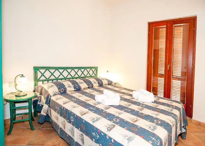 Stella Marina Aparthotel 3*