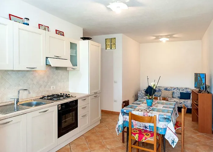 Stella Marina Aparthotel 3*